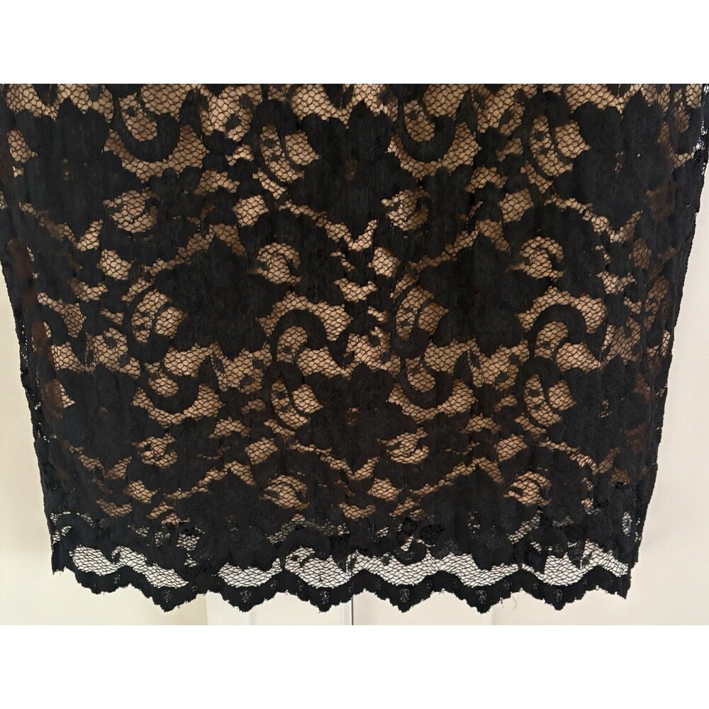 Karen Kane Dress Women's XL Lace V Neck Scallop Hem Solid Black Elegant Mini NWT - Picture 5 of 11
